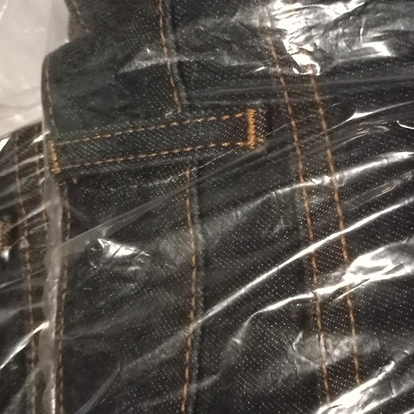 LL Bean true shape women's slim leg jeans nwt - Picture 3 of 3